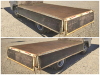 三菱ふそうキャンター平ボディ小型（2t・3t）[写真10]