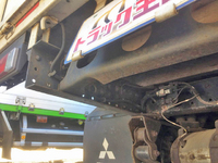 三菱ふそうキャンター平ボディ小型（2t・3t）[写真16]