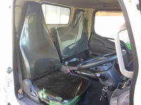 三菱ふそうキャンター平ボディ小型（2t・3t）[写真31]