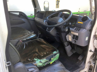 三菱ふそうキャンター平ボディ小型（2t・3t）[写真32]