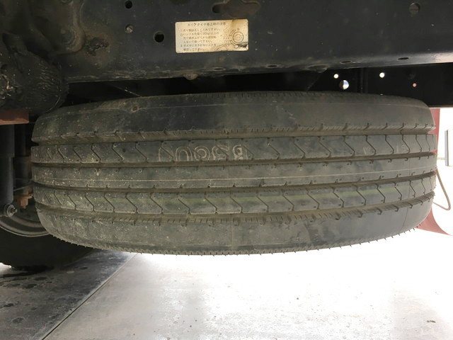 三菱ふそうキャンタークレーン3段小型（2t・3t）[写真21]