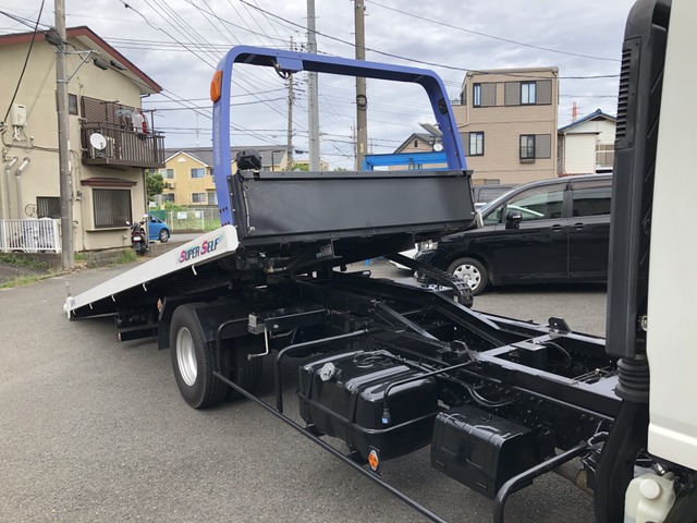 いすゞエルフセーフティローダー小型（2t・3t）[写真12]