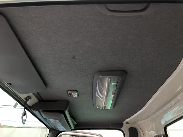 いすゞエルフセーフティローダー小型（2t・3t）[写真30]