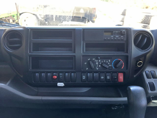 日野デュトロクレーン3段小型（2t・3t）[写真38]