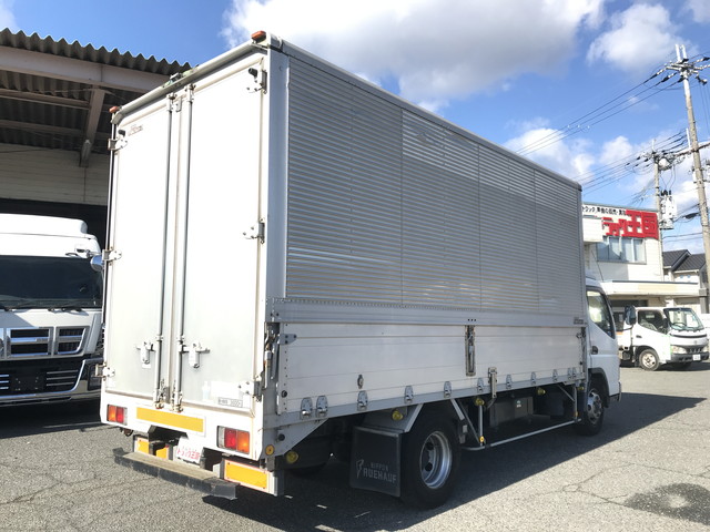 三菱ふそうキャンターアルミウイング小型（2t・3t）[写真02]