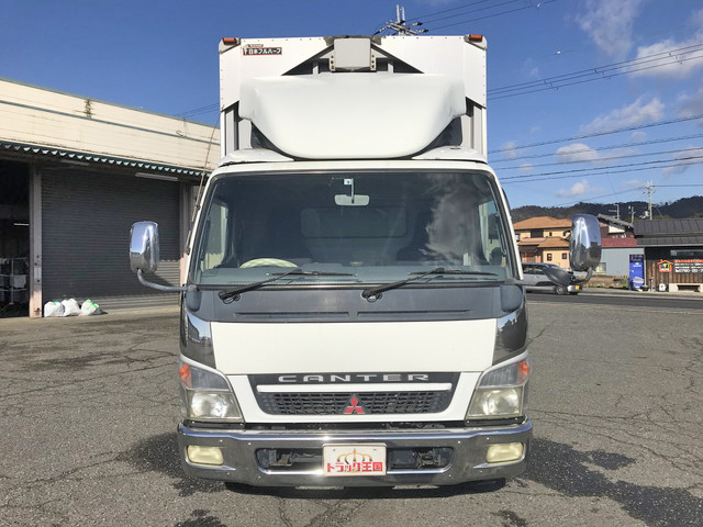 三菱ふそうキャンターアルミウイング小型（2t・3t）[写真09]