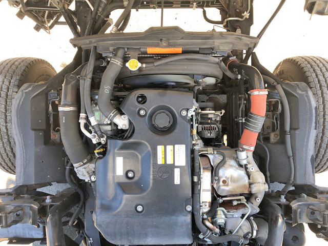 いすゞエルフアルミバン小型（2t・3t）[写真28]