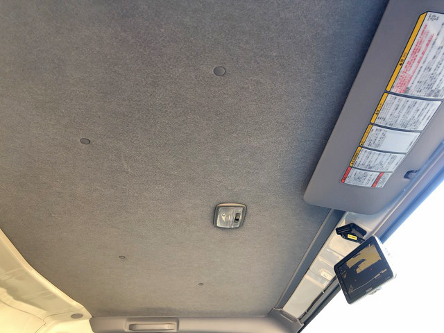 いすゞエルフアルミバン小型（2t・3t）[写真36]