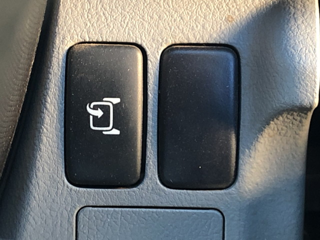 日野デュトロ平ボディ小型（2t・3t）[写真36]