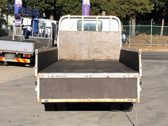 日野デュトロ平ボディ小型（2t・3t）[写真09]