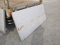 三菱ふそうファイターアルミブロック中型（4t）[写真14]