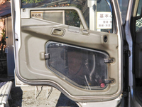 三菱ふそうファイターアルミブロック中型（4t）[写真25]