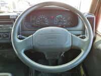 三菱ふそうファイターアルミブロック中型（4t）[写真34]