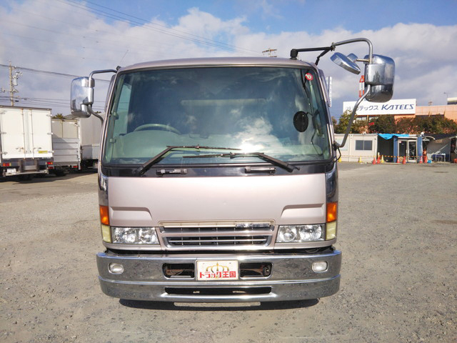 三菱ふそうファイターアルミブロック中型（4t）[写真07]