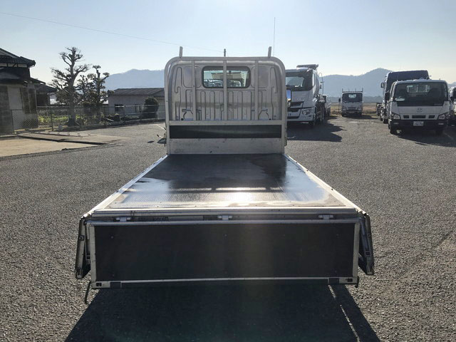 トヨタトヨエース平ボディ小型（2t・3t）[写真10]