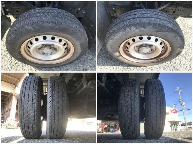 トヨタトヨエース平ボディ小型（2t・3t）[写真21]