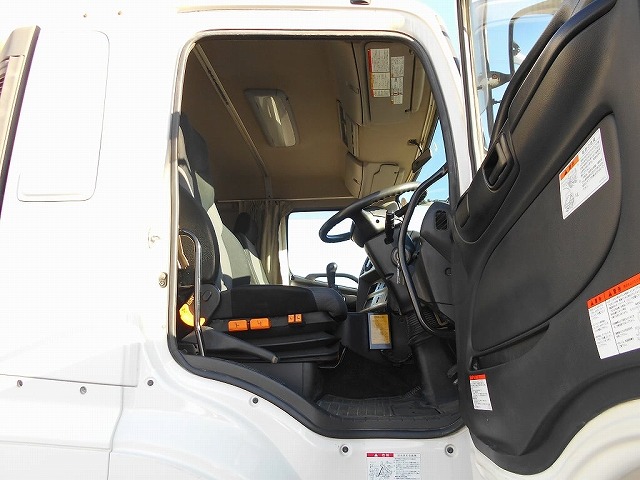 日野プロフィアダンプ大型（10t）[写真29]