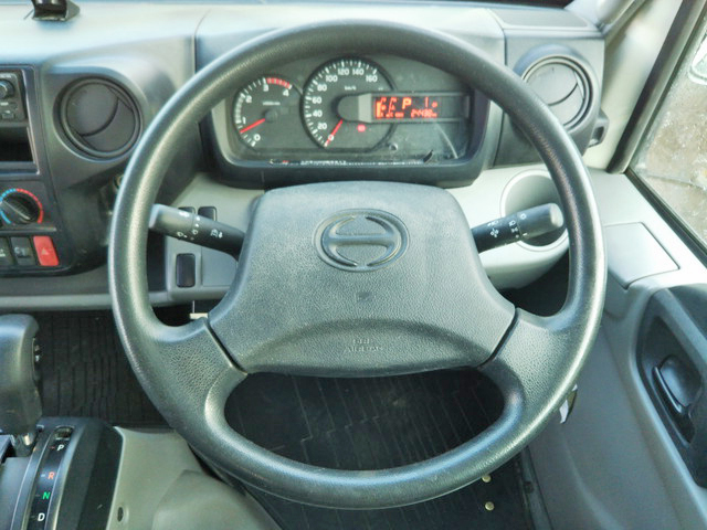 日野デュトロクレーン3段小型（2t・3t）[写真36]