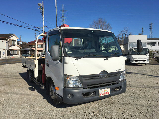 日野デュトロクレーン4段小型（2t・3t）[写真03]