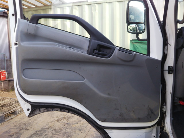 日野デュトロクレーン4段小型（2t・3t）[写真30]