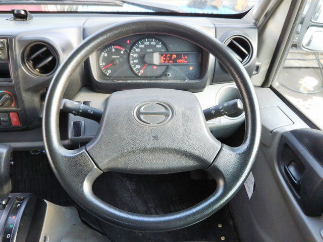 日野デュトロクレーン4段小型（2t・3t）[写真37]