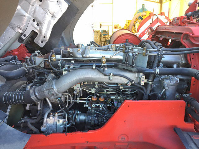 いすゞギガトレーラーヘッド（トラクターヘッド）大型（10t）[写真22]