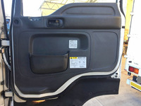 いすゞギガトレーラーヘッド（トラクターヘッド）大型（10t）[写真28]