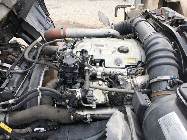 三菱ふそうファイター平ボディ中型（4t）[写真21]