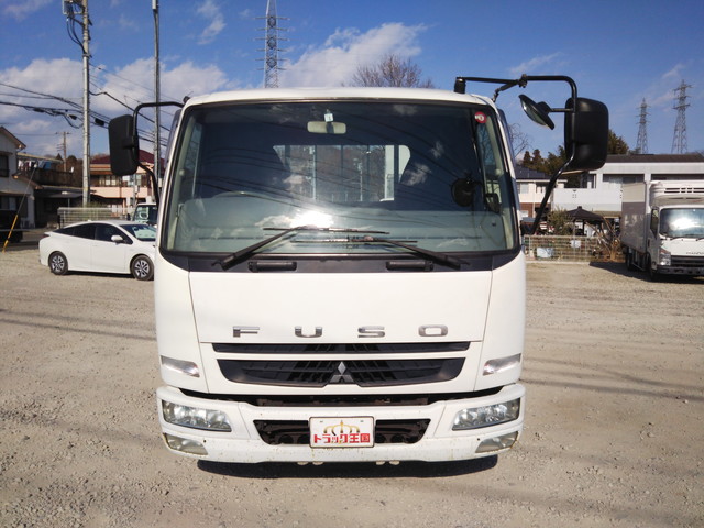 三菱ふそうファイター平ボディ中型（4t）[写真06]