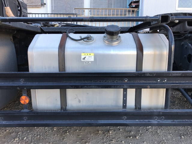 三菱ふそうスーパーグレートトレーラーヘッド（トラクターヘッド）大型（10t）[写真17]