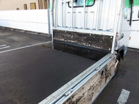 三菱ふそうキャンター平ボディ小型（2t・3t）[写真10]