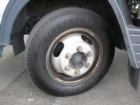 三菱ふそうキャンター平ボディ小型（2t・3t）[写真21]