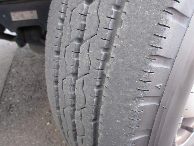 三菱ふそうキャンター平ボディ小型（2t・3t）[写真22]