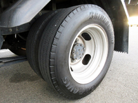 三菱ふそうキャンター平ボディ小型（2t・3t）[写真23]