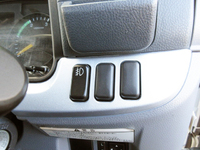 三菱ふそうキャンター平ボディ小型（2t・3t）[写真27]