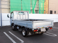 三菱ふそうキャンター平ボディ小型（2t・3t）[写真02]