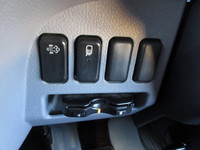 三菱ふそうキャンター平ボディ小型（2t・3t）[写真30]