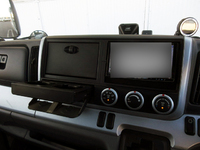 三菱ふそうキャンター平ボディ小型（2t・3t）[写真31]