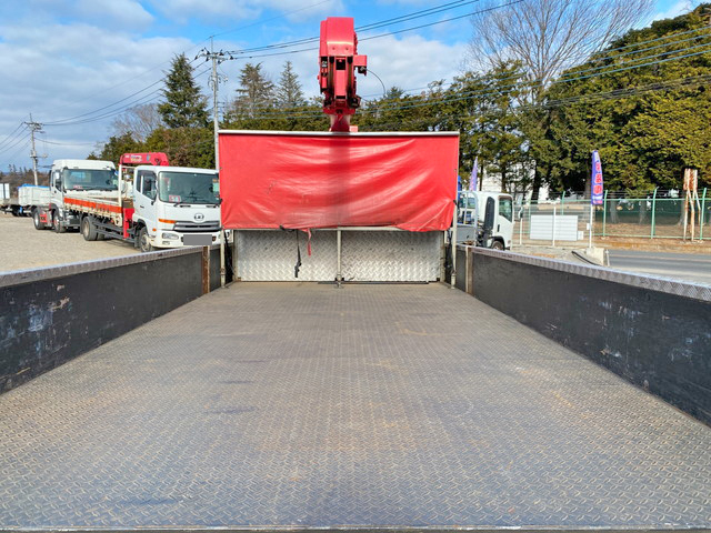 三菱ふそうキャンタークレーン4段小型（2t・3t）[写真11]