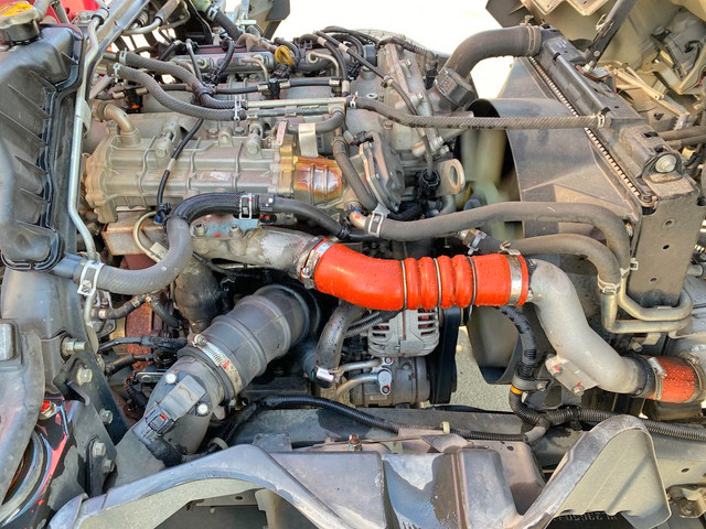 三菱ふそうキャンタークレーン4段小型（2t・3t）[写真27]