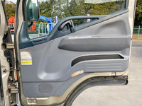 三菱ふそうキャンタークレーン4段小型（2t・3t）[写真31]