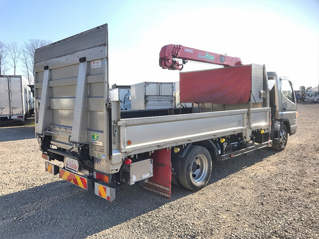 三菱ふそうキャンタークレーン4段小型（2t・3t）[写真04]