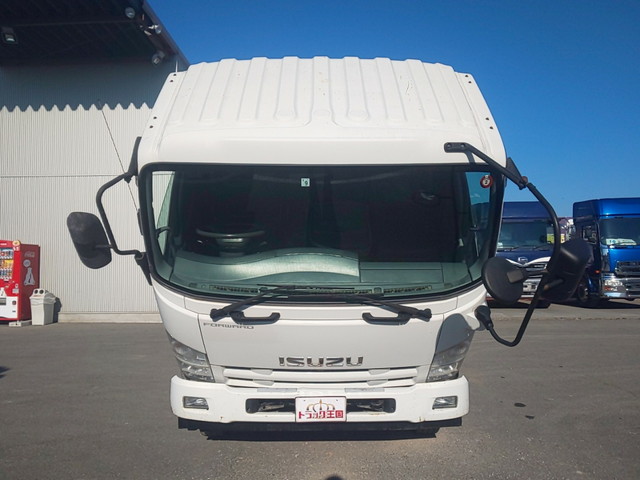 いすゞフォワードダンプ中型（4t）[写真10]