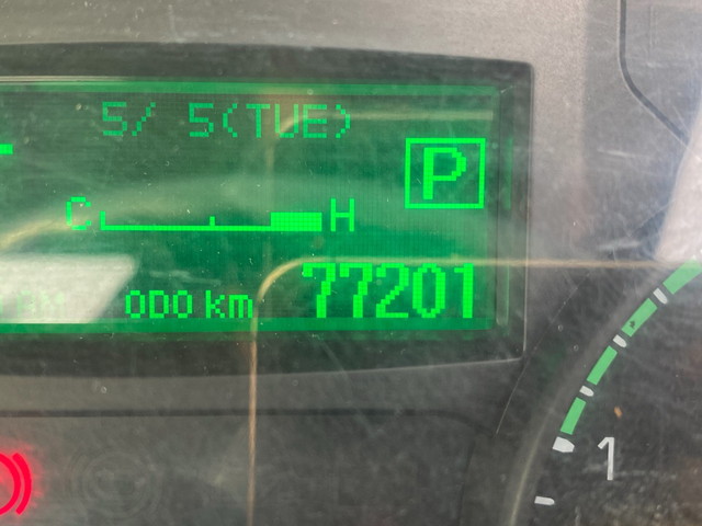 三菱ふそうキャンター平ボディ小型（2t・3t）[写真35]