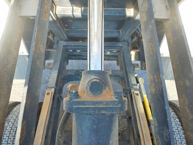 いすゞフォワードダンプ中型（4t）[写真20]