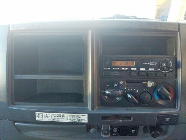 いすゞフォワードダンプ中型（4t）[写真35]