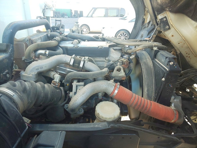 いすゞフォワードダンプ中型（4t）[写真23]