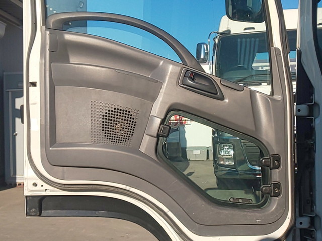 いすゞフォワードダンプ中型（4t）[写真26]