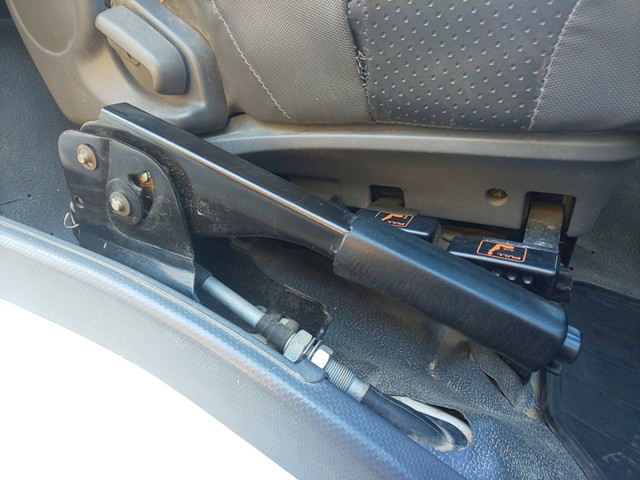 いすゞフォワードダンプ中型（4t）[写真32]