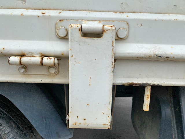 日野デュトロクレーン3段小型（2t・3t）[写真17]